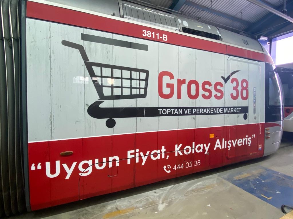 Gross 38 tam tramvay giydirme çalışması